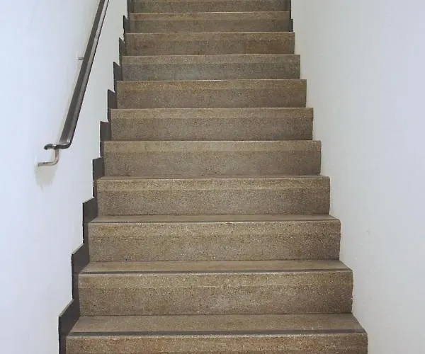 Alscher's Apartment *